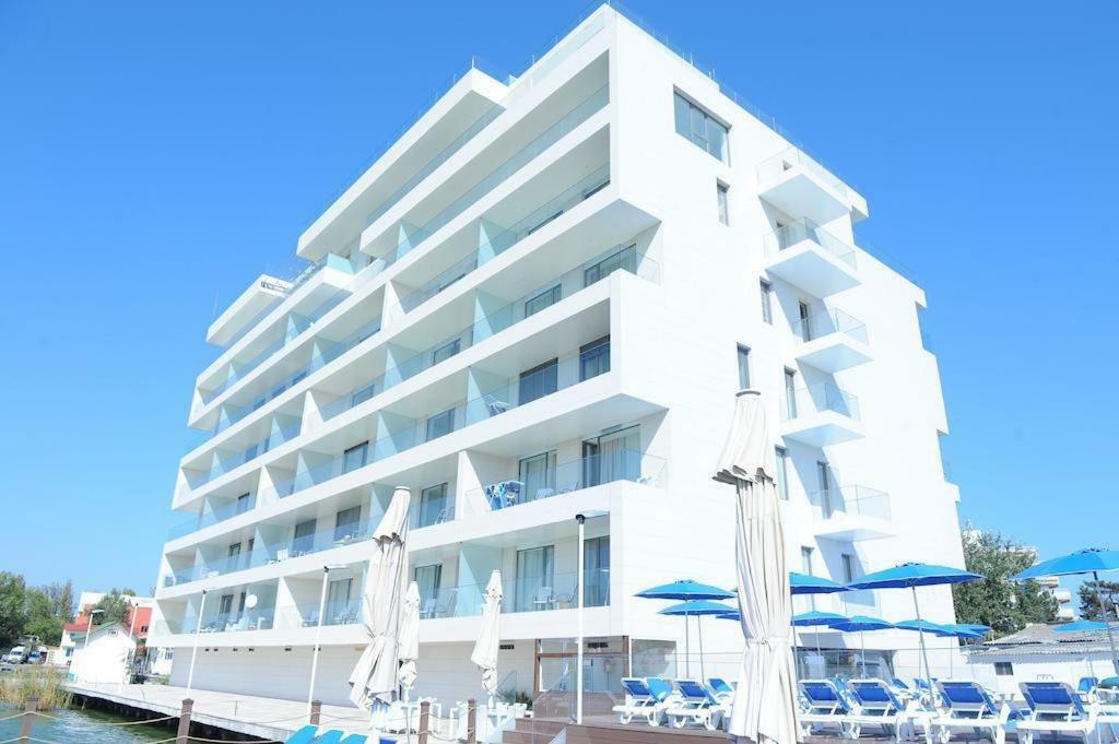 Apartament Stegeo Tudor'S Residence Mamaia Exterior foto